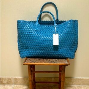 Urban Expressions Blue Tote Bag